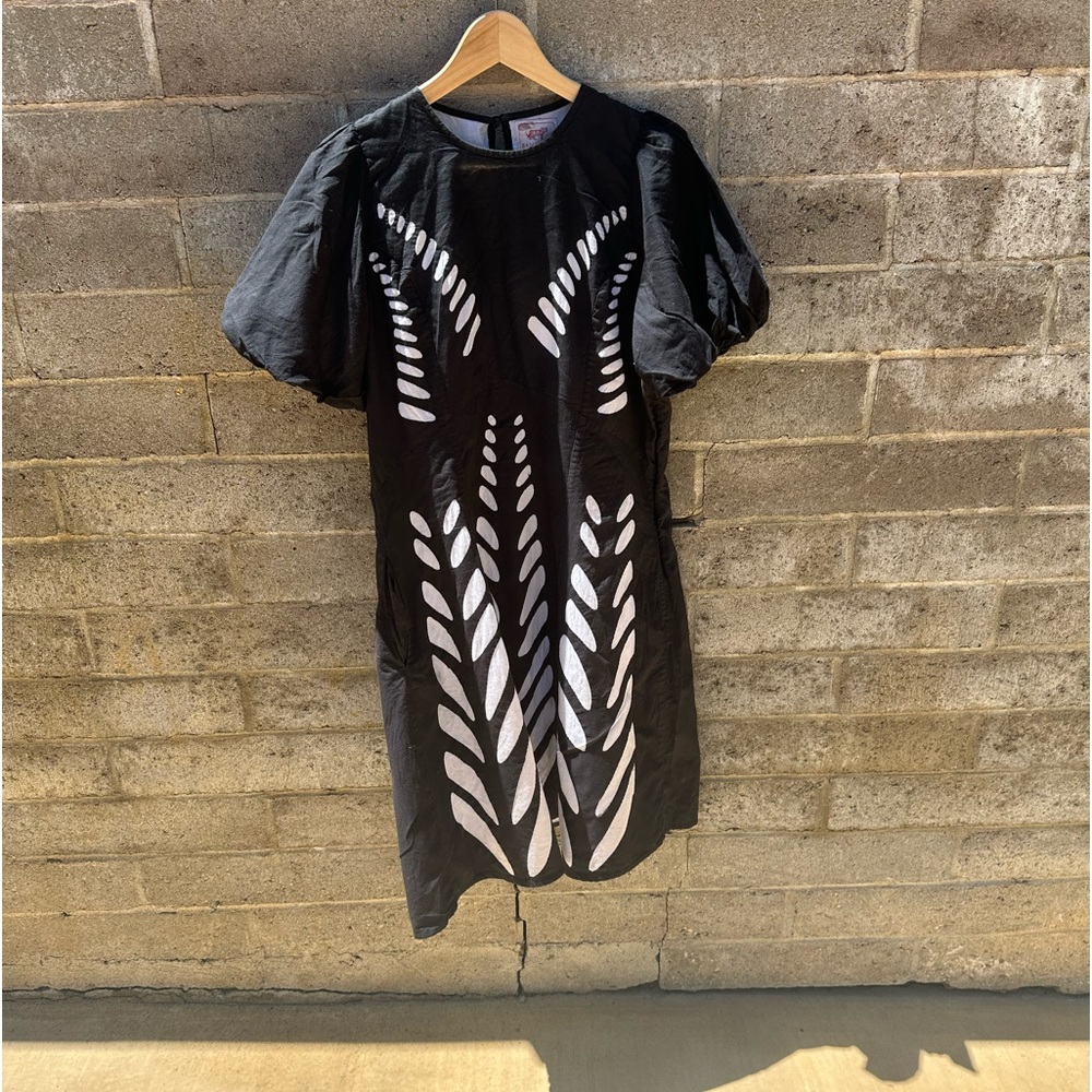 Banjanan gracia appliqué dress black and white size L $495